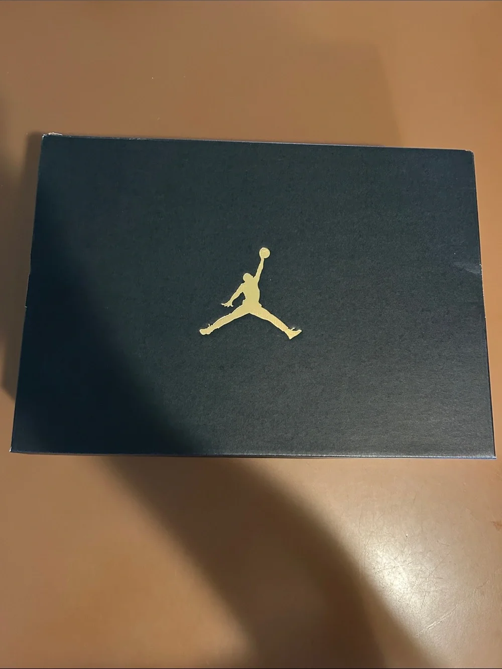 Jordan clean white